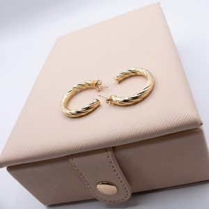 Aros Semicirculo con Relieve Bañados en Oro